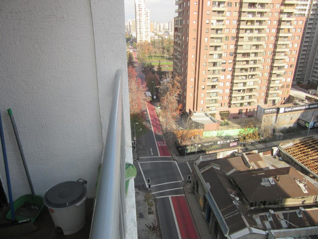 Departamento Paseo Bulnes Metro La Moneda Apartment Santiago Luaran gambar