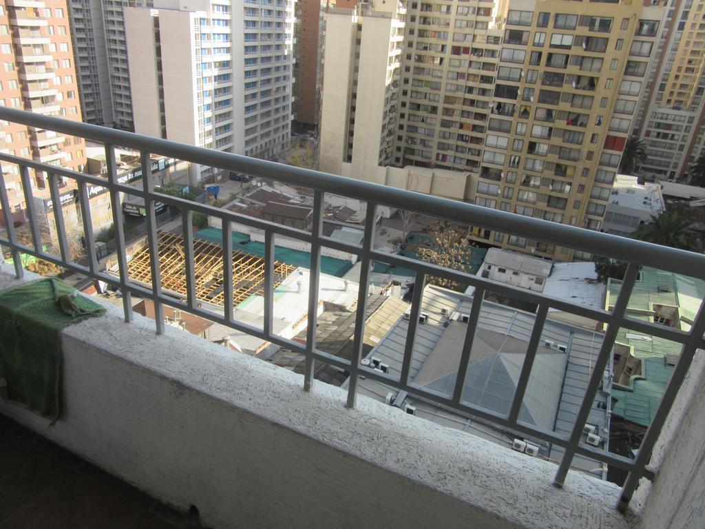 Departamento Paseo Bulnes Metro La Moneda Apartment Santiago Luaran gambar
