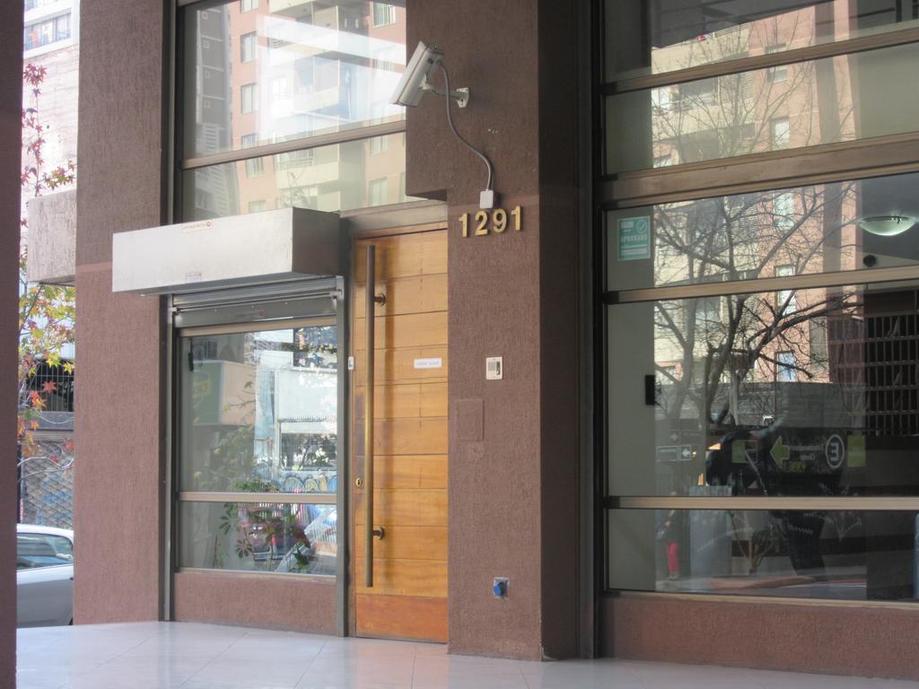 Departamento Paseo Bulnes Metro La Moneda Apartment Santiago Luaran gambar
