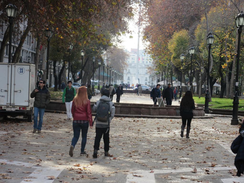 Departamento Paseo Bulnes Metro La Moneda Apartment Santiago Luaran gambar