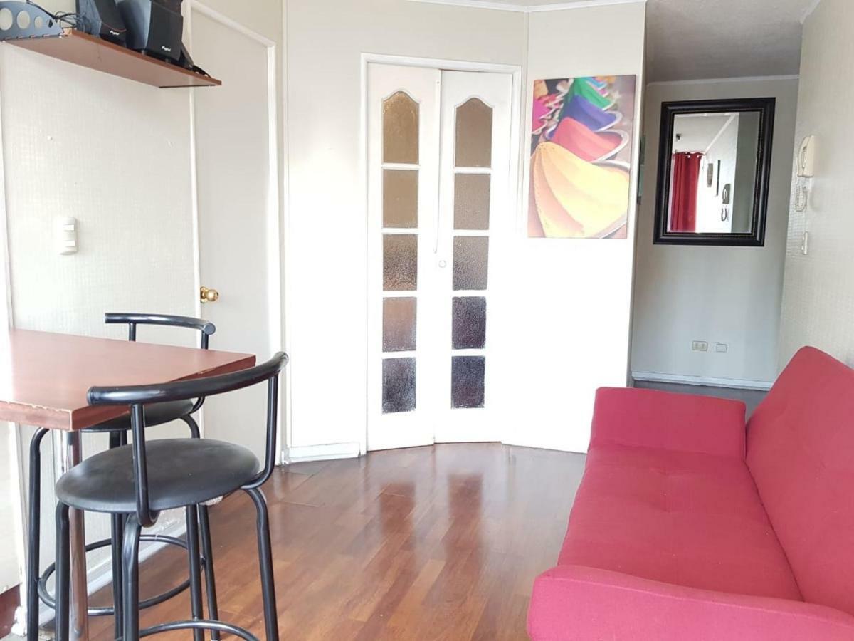 Departamento Paseo Bulnes Metro La Moneda Apartment Santiago Luaran gambar